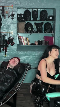 Lésbica duplo domme corno t-boy
