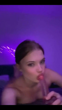 This Cute Girl Is Able to Do Something Unreal