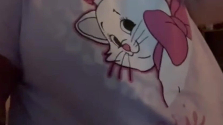 Zina Gabon: Ibu bola sepak ditangkap diubah. Pantat besar