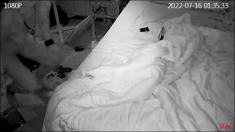 KittieNoOne: Kittienoone poprvé používá šukací stroj