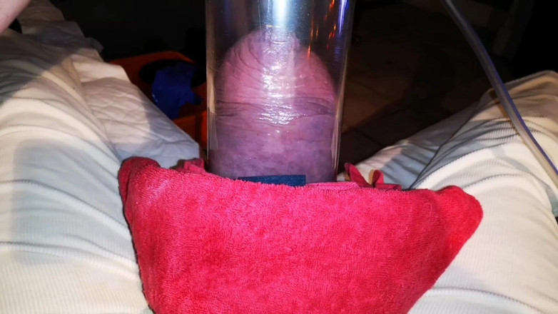 Monster_Meat_: चरम पंपिंग का लगभग 14 मिनट