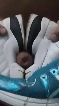Sneaker fuck and cum on asics