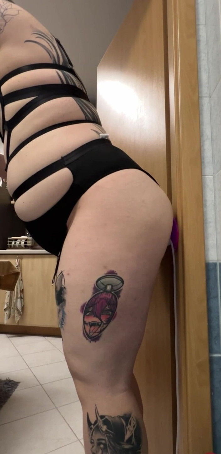 Feelingharmony: Скачка на дилдо Dragon