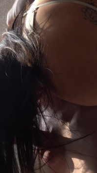 Bruna Mozzafiato Con Un Enorme Sedere Che Si Gode Un Buon Sesso