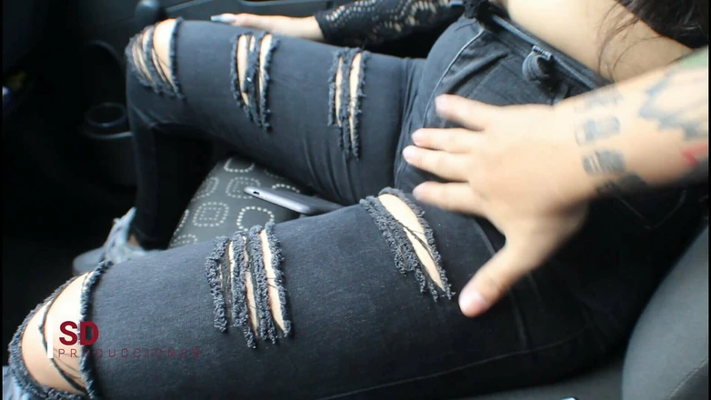 MelanieCaceres: Eu como minha meia-irmã depois que o namorado a deixa...