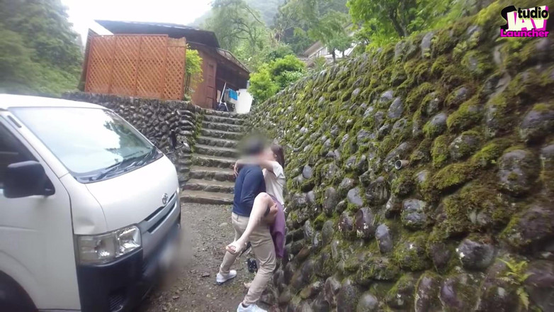 Studio JAV Launcher: Z ulice domů - zvládnete, jak skončí její svoboda ve třiceti...