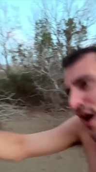 Gangbang di Dunes