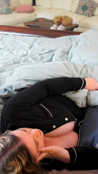 Belle-mère, puis-je partager un lit avec toi ce soir ?