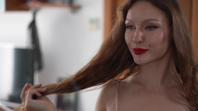 Alexa Poshspicy: Evli kadın kocasının dikkati olmadan sıkıldı ve kendini masöre verdi -...
