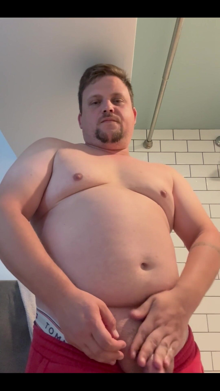 Wrongskiy: Rád si honím při sledování vlastních videí, sakra, jsou sexy!