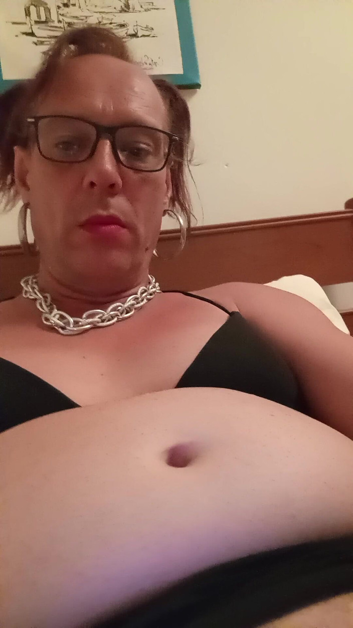 Vickysucker: Sexy Solo