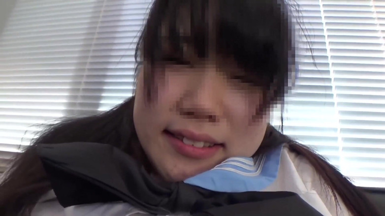 Asians in love: สาวเอเชียวัยรุ่นในชุดนักเรียนโดนเย็ด