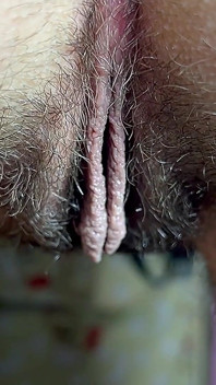 Wisch Meine Kleinen Haarigen, Schmutzigen Mädchen Ab