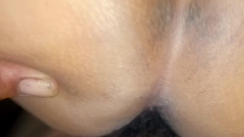 Hawuswaif: Prima mia moglie stava giocando con la mia terra e...