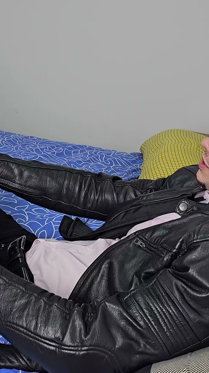 Tommy Cabrio: Chce, aby její přítel viděl všechno, co děláme, je to...
