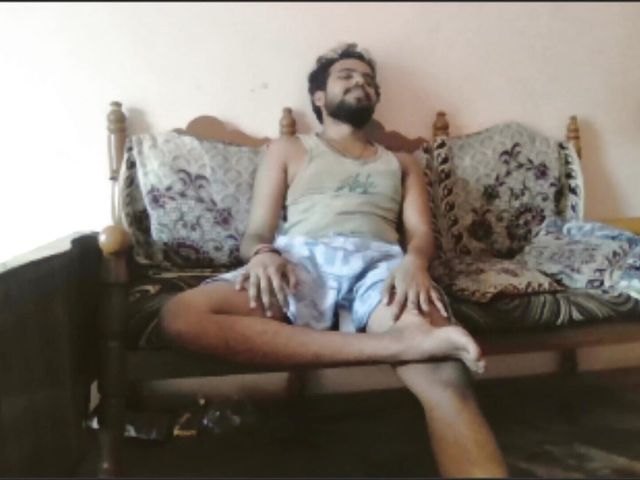 Ismaatdeva Feel Hot Romantic Music Romance. (Ismaat deva)
