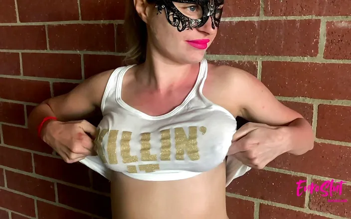 Euroslut: 22 weeks pregnant slo-mo titty drop