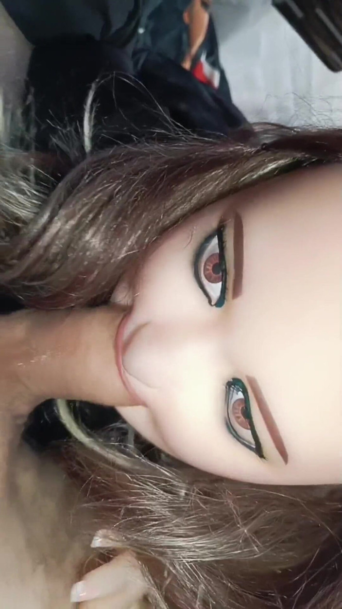 kickerscooter: Hannah gioca con il mio sperma!