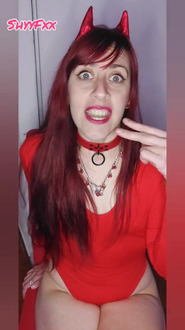 Tu Gauchita Argentina: Shyyfxx Caught Having Sex! My Most Embarrassing Experiences Ever Told!