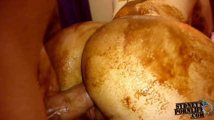 Sydneys porn life: Tasty big ass in chocolate messy fuck!