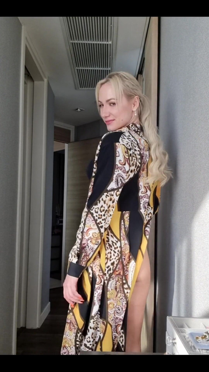 Angel The Dreamgirl: Werden Sie mir ins Badezimmer folgen?