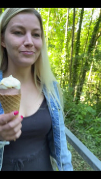 How Most Ladies Eat Ice Cream in Front of the Camera Vs. How I Do It in Front of the Camera