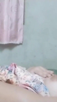 बोतल से चुदाई चूत से चरमसुख प्राप्त करना