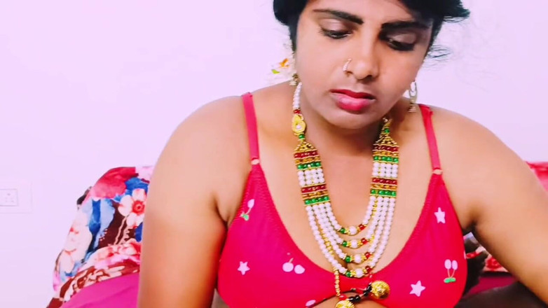 Telugu honey lips: Sexe indien, belle femme au foyer desi avec son beau-père,...