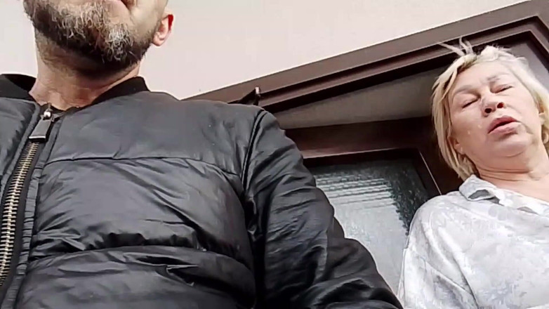 Crazyfamily 1970: Fucked a Neighbor on the Landing