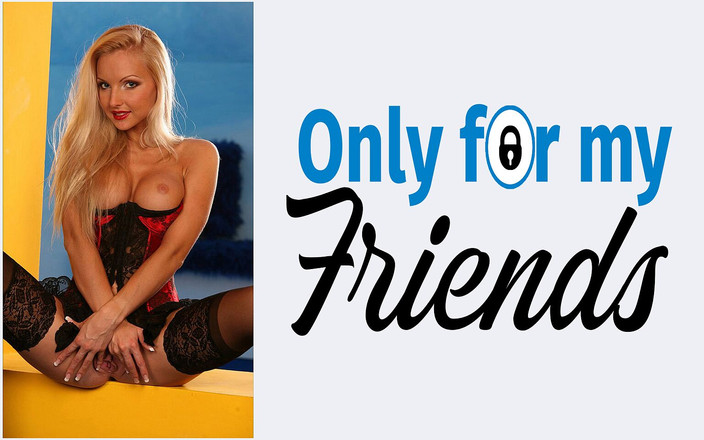 Only for my Friends: Victoria kruz porno tıraşlı amcıklı ve sarışın saçlı bir sürtüğü...