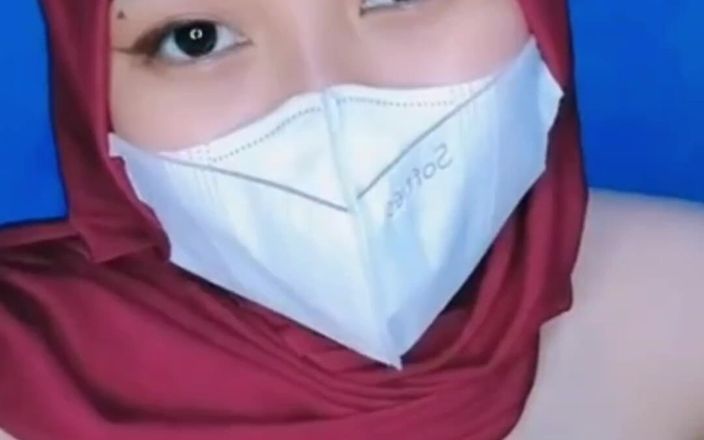 Jilbab69: Arrapata quando il marito parte per lavorare