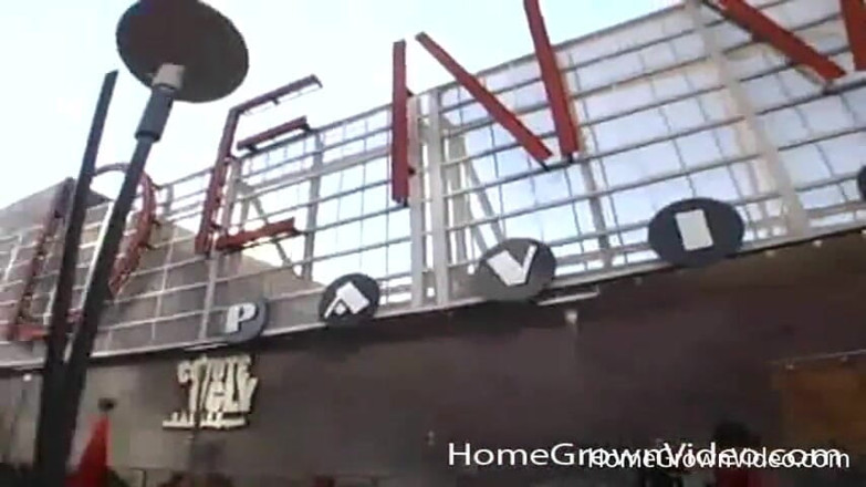 Homegrown Video: Damon se folla a Destiny y Mary en un jacuzzi