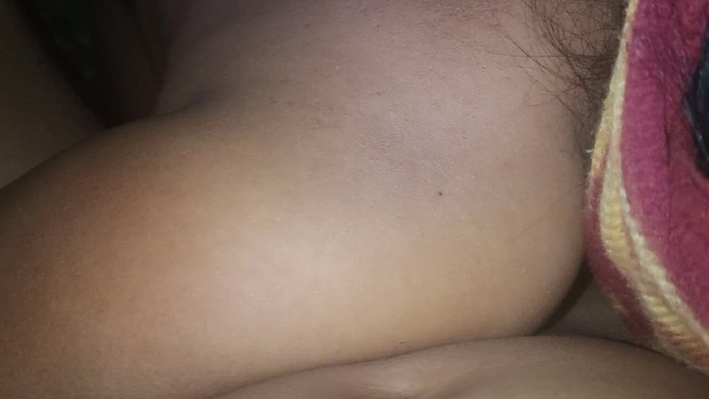 skkumari257: Curvă flămândă de pulă perversă înghite pula în India, videoclip sexual desi