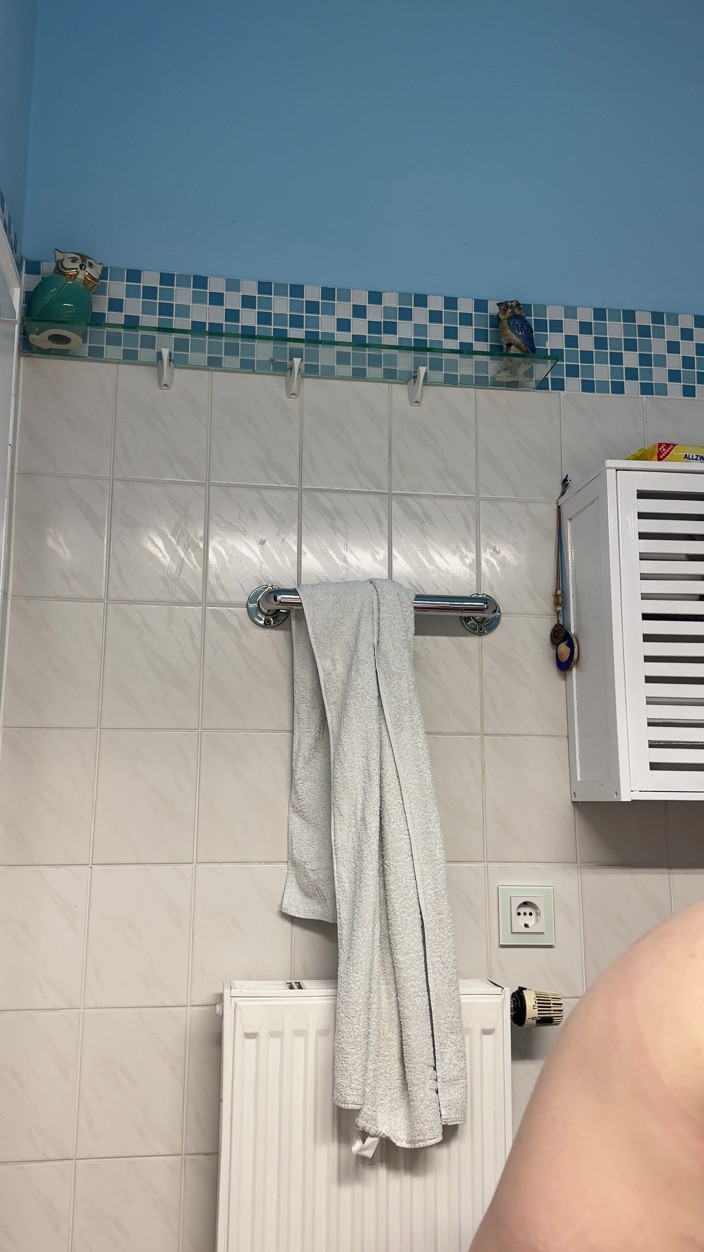 SweetLucy96: Kobieta z dużymi piersiami