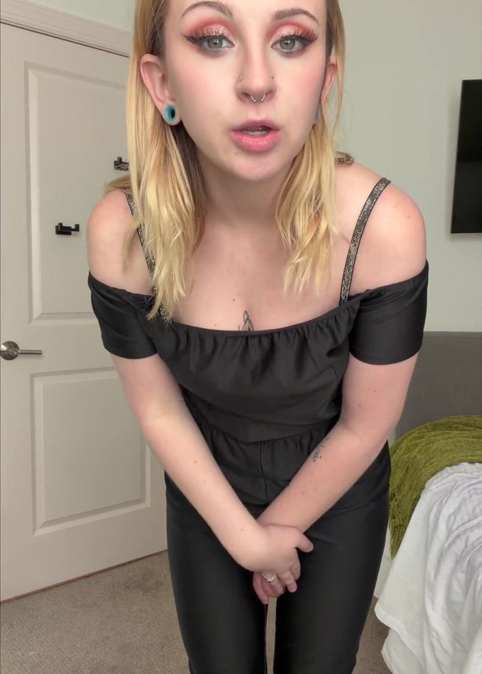 Kink in Time: Smyslná 50. let Femdom Fantasy 4K POV Submission Čeká!