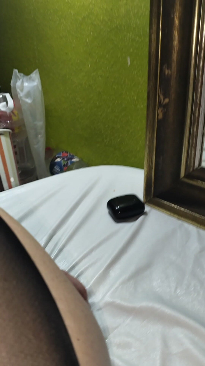 Makeafag: My Cute Virgin Butt in Stockings