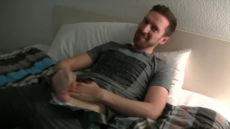 Jess Royan XXX: เย็ดแบบไม่ใส่ถุงยางและแตกคาหีโดยควยยักษ์ XXL ของหนุ่มเฮเทโรเซ็กซ์เซ็กซี่
