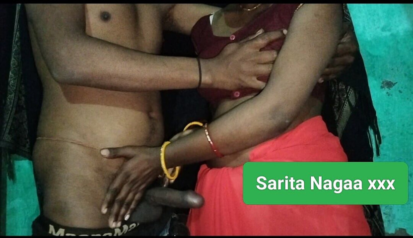 Stepmother Called Her Stepson at Night and Gave Him a Blowjob, Rough Desi Sex. (Sarita Nagaa)