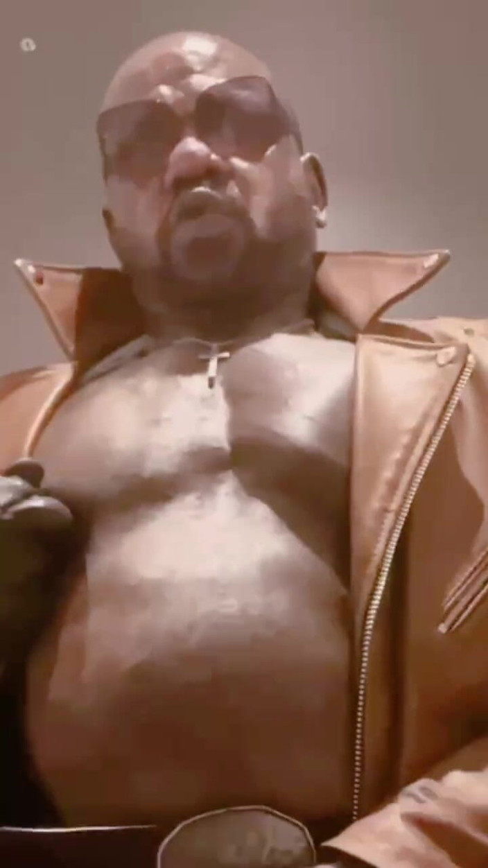 Black mature kinky muscle: Černá Denim Smoke Titplay &amp; Wank