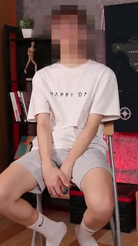 Růžový a něžný twink nevlastní bratr a výstřik ep.1-5
