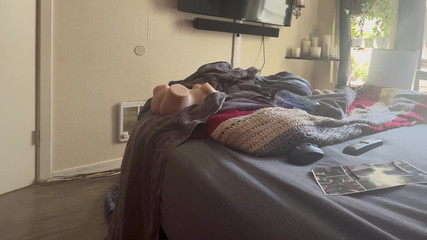 ScottyNaughty69: Stojící s mým oknem dokořán, hlazení a šukání, dokud mě nechytí...