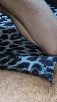 Von einem mädchen weg geschlichen, um im geheimen mit einem typen zu ficken, wie er große schwänze und sperma liebt!