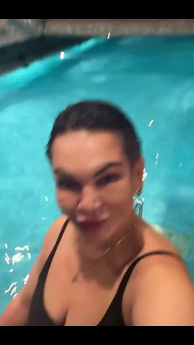Swimming Solo (Karmen MILF)