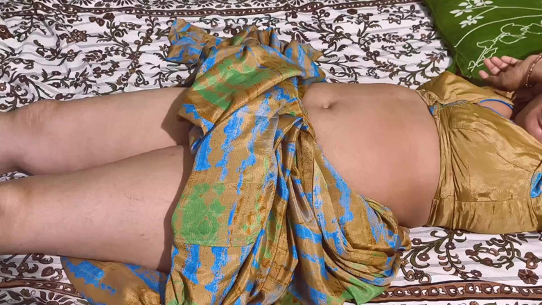 Sexy sindu: La beauté indienne la plus sexy baise avec son copain