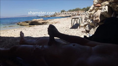 Only-baby: Masturbare pe plajă