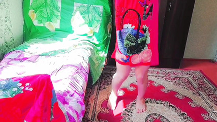 Kitty_Cross: Si seksi ras campuran edgy yang elegan dan imut dengan...