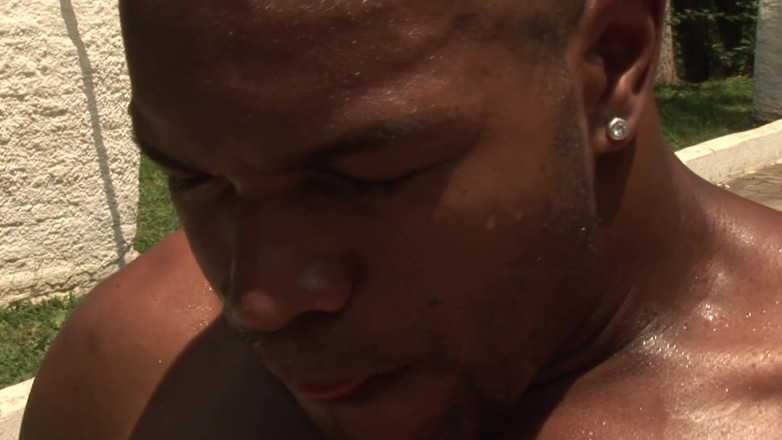 Male Dream: Ebony muscle dude strokes off by the pool