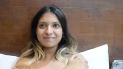 Pacarku yang pemalu terlihat imut saat lagi bugil