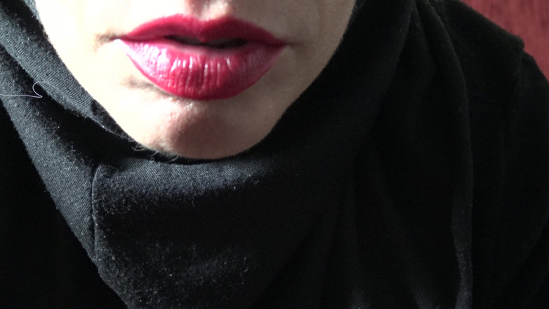 Souzan Halabi: Arap edepsizce konuşan seks hikayesi - gerçek Arap seksi