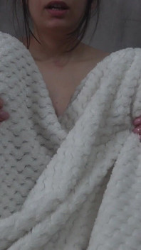 Une Demi-sœur Indienne À Gros Nichons Fait Un Fétiche Enceinte Puis Se Masturbe